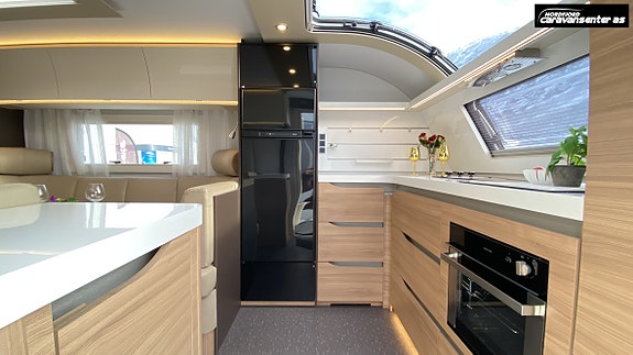 Adria Alpina 753HK 13 of 30