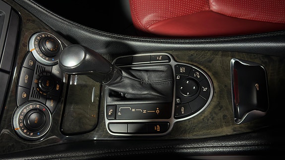 Mercedes-Benz SL500 30 of 30