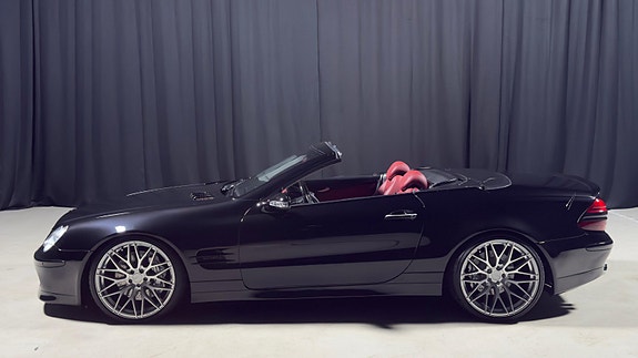 Mercedes-Benz SL500 12 of 30