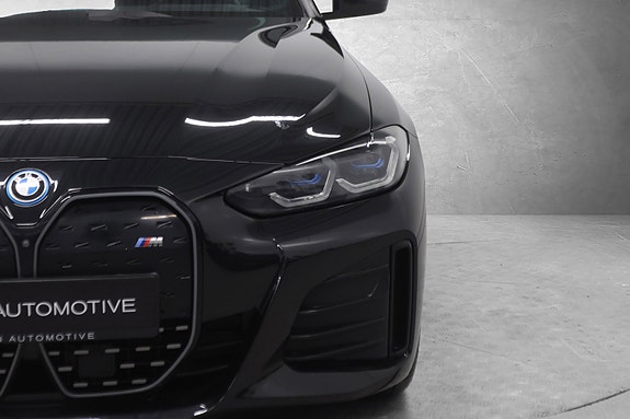 BMW i4 4 of 5