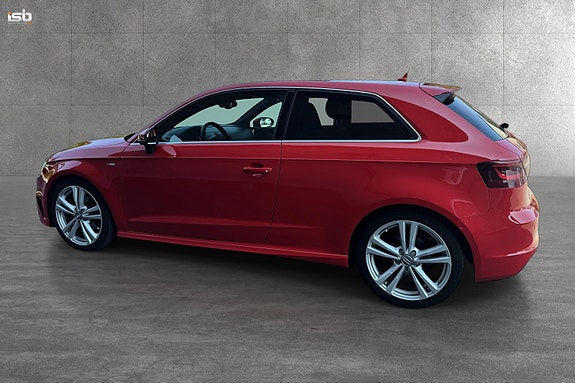 Audi A3 9 of 28