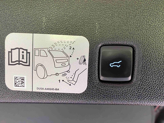 Ford Kuga 30 of 30