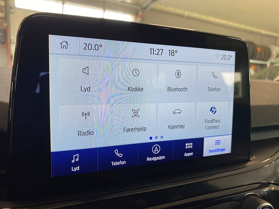 Ford Kuga 22 of 30