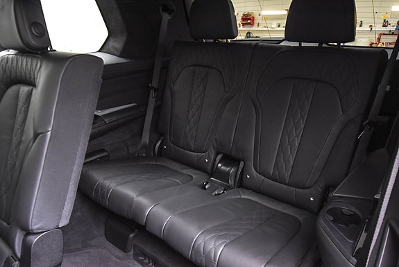BMW X7 15 of 20