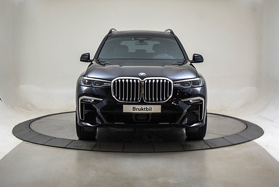 BMW X7 8 of 20