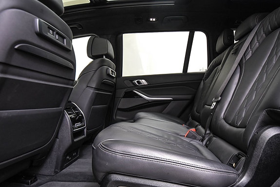 BMW X7 14 of 20