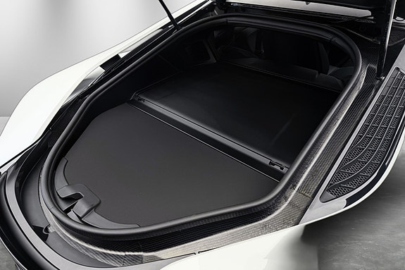 BMW i8 11 of 30