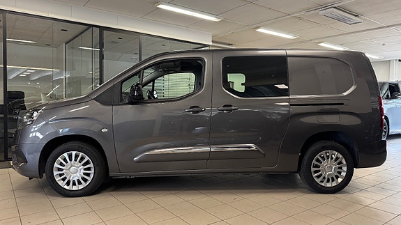 Toyota Proace City 3 of 5