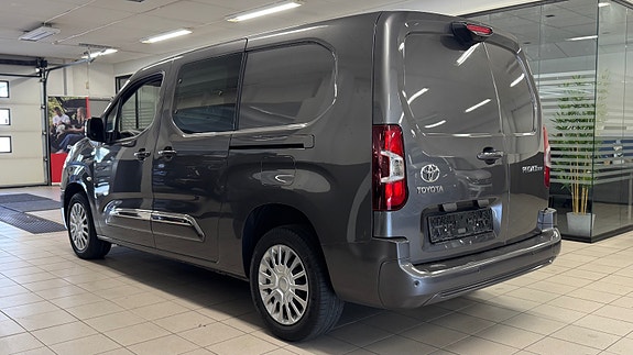 Toyota Proace City 4 of 5
