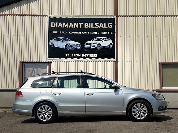 Volkswagen Passat 4 of 27