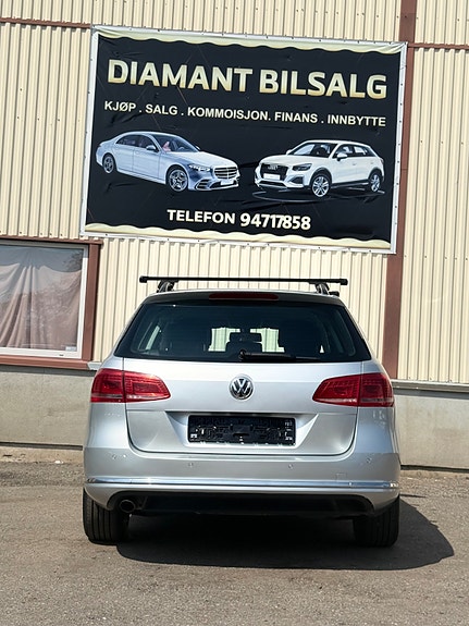 Volkswagen Passat 7 of 27