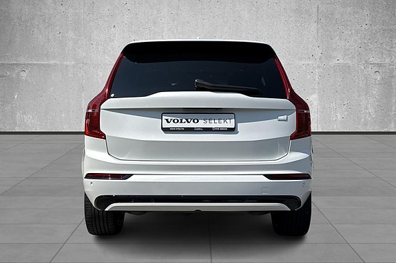 Volvo XC90 7 of 30
