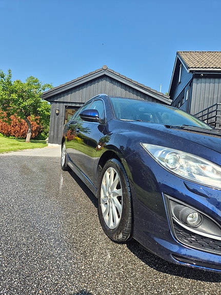 Mazda 6 4 of 5