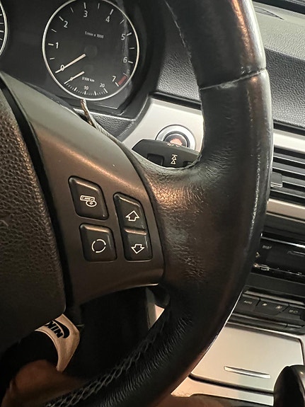 BMW 318i 12 of 21
