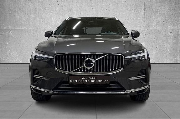 Volvo XC60 3 of 5