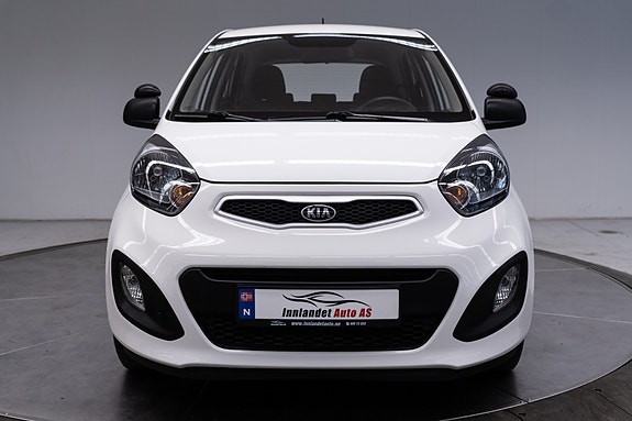 Kia Picanto 3 of 5