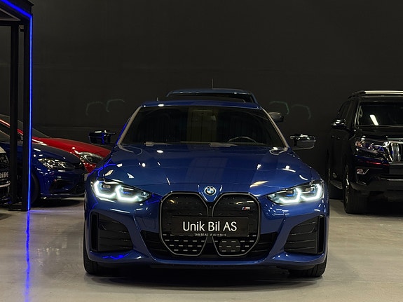 BMW i4 4 of 5