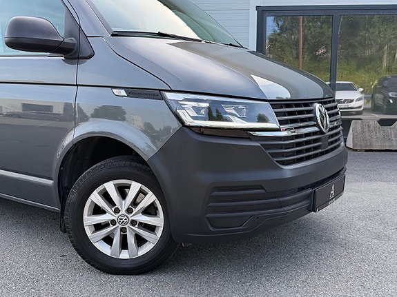 Volkswagen Transporter 2 of 5