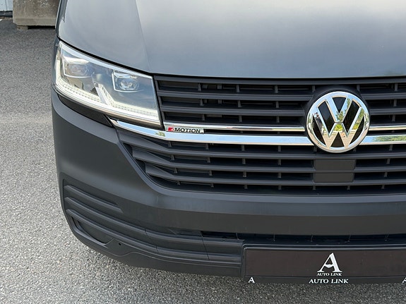 Volkswagen Transporter 4 of 5