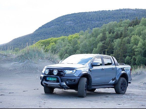 Ford Ranger Raptor 13 of 26