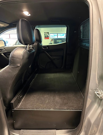 Ford Ranger Raptor 24 of 26