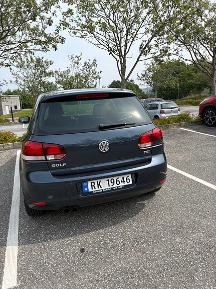 Volkswagen Golf VI 3 of 5