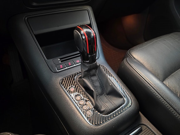 Volkswagen Tiguan 21 of 27