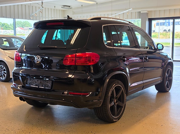 Volkswagen Tiguan 5 of 27