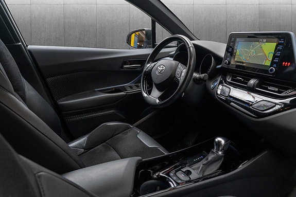 Toyota C-HR 26 of 27