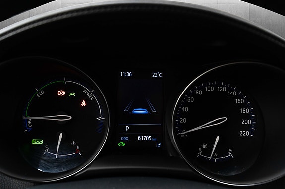 Toyota C-HR 9 of 27