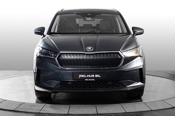 Skoda Enyaq 2 of 5