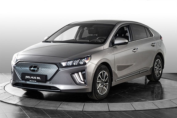Hyundai IONIQ 3 of 5