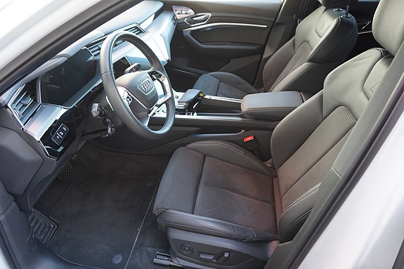 Audi e-tron Sportback 19 of 19