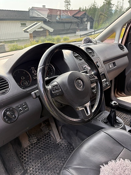 Volkswagen Caddy 5 of 5
