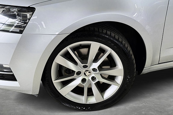Skoda Octavia 5 of 5