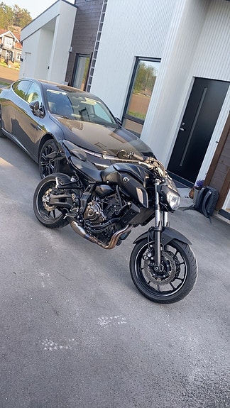 Yamaha MT-07 4 of 4