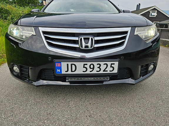 Honda Accord 17 of 22