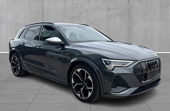 Audi e-tron S 5 of 5