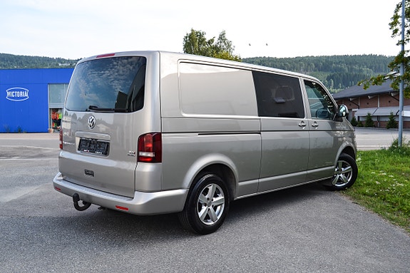 Volkswagen Transporter 3 of 5