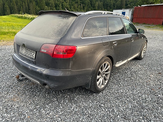 Audi A6 allroad 4 of 5