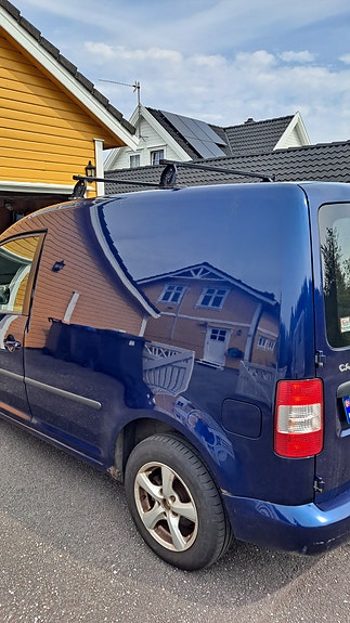 Volkswagen Caddy 2 of 5