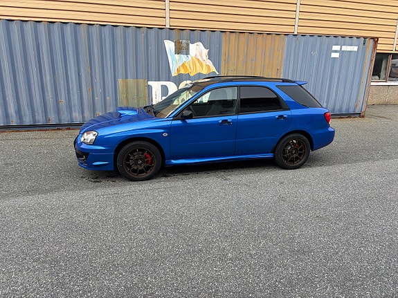 Subaru Impreza 2 of 5