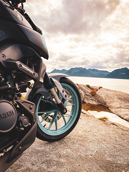 Yamaha MT-125 18 of 30