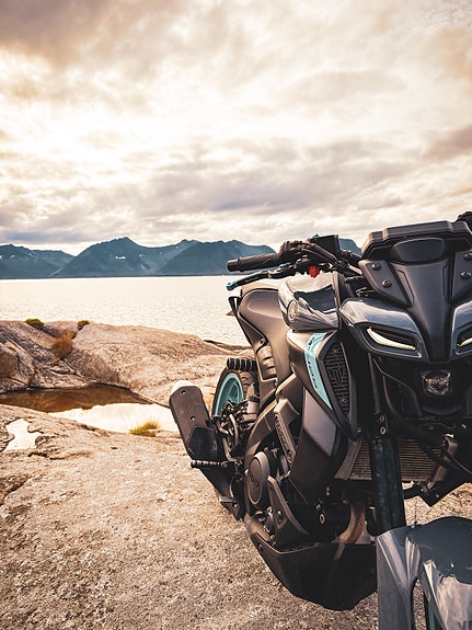 Yamaha MT-125 11 of 30