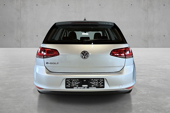 Volkswagen e-Golf VII 8 of 19