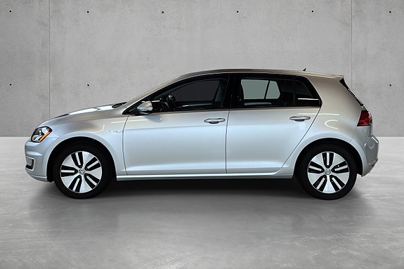 Volkswagen Golf 3 of 5
