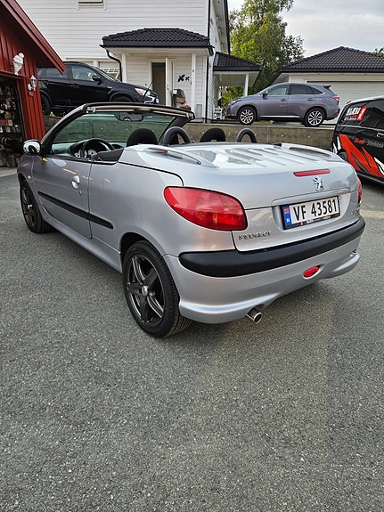 Peugeot 206 4 of 5