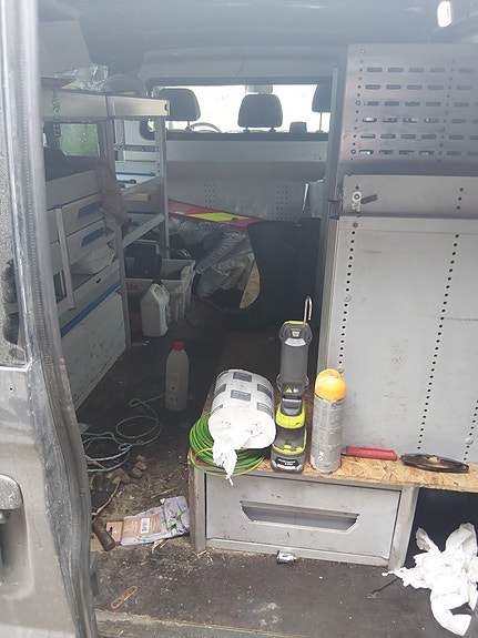 Mercedes-Benz Vito 120 3 of 5