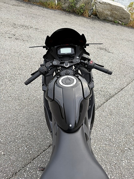 Suzuki GSX-R 125 5 of 8