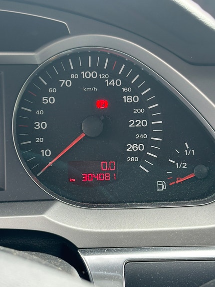 Audi A6 7 of 14